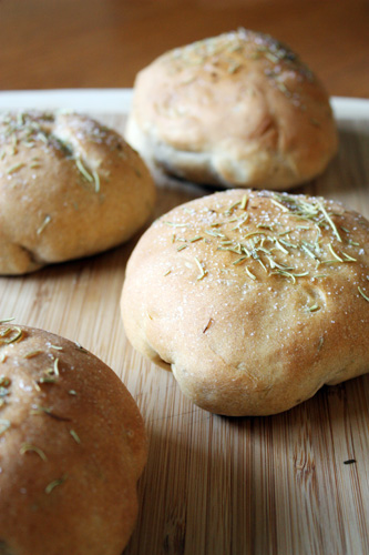 rosemary peasant bread loaves