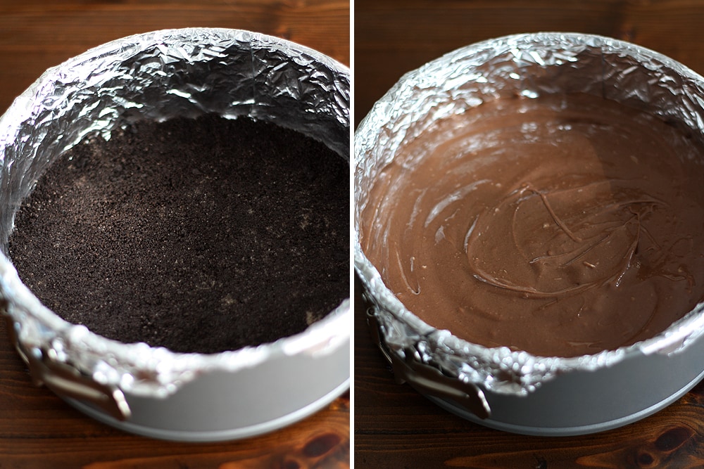 preparing cheesecake in pan