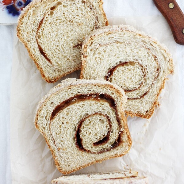eggnog cinnamon swirl bread slices.