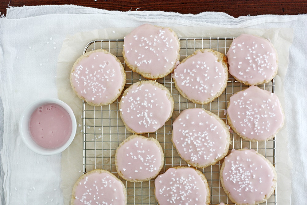 pink champagne cookies on cooling rack