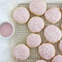 pink champagne cookies