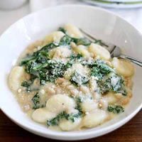 creamy parmesan garlic gnocchi