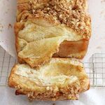 apple cinnamon streusel pull apart bread.