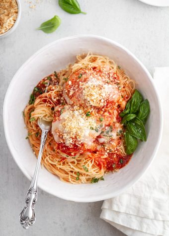 bowl of slow cooker chicken parmesan