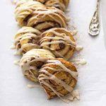 chai cinnamon pull apart bread.
