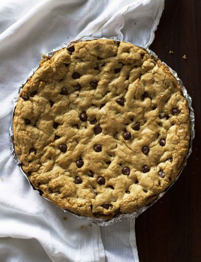 giant chocolate chip cookie