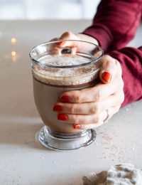 Chocolate Hazelnut Latte -- a deliciously indulgent Nutella latte recipe that will perk up any day. @girlversusdough #girlversusdough #drinkrecipe #chocolate #coffeerecipe