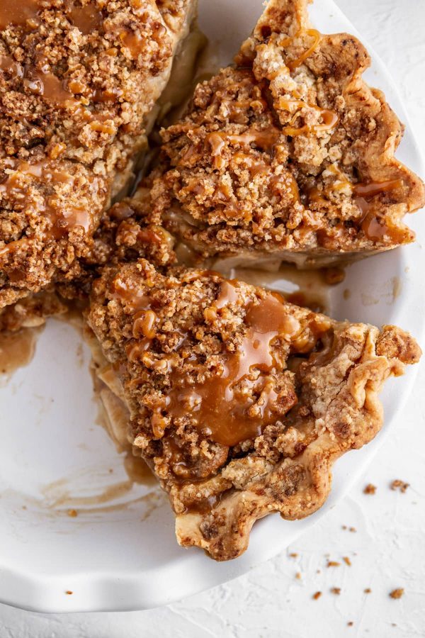 overhead shot of slices of Dutch caramel apple pie