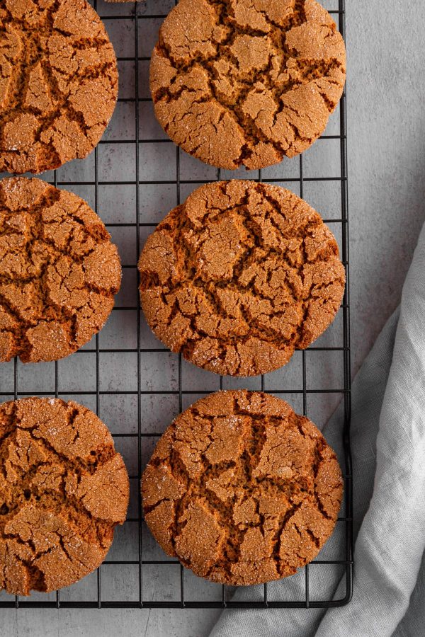 molasses cookies on a cooling rack