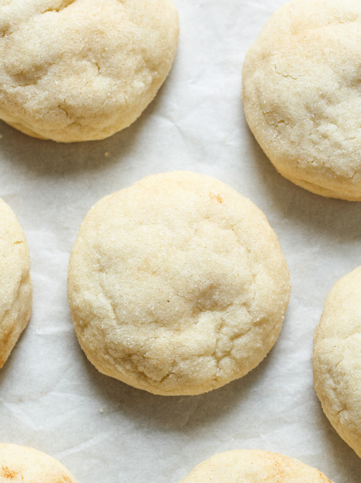 Sugar cookies with cinnamon.