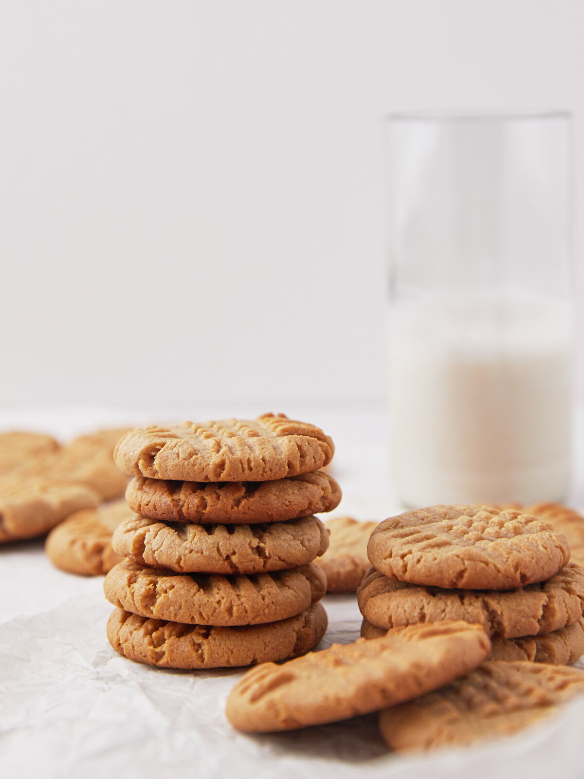Stack of peanut butter cookies.