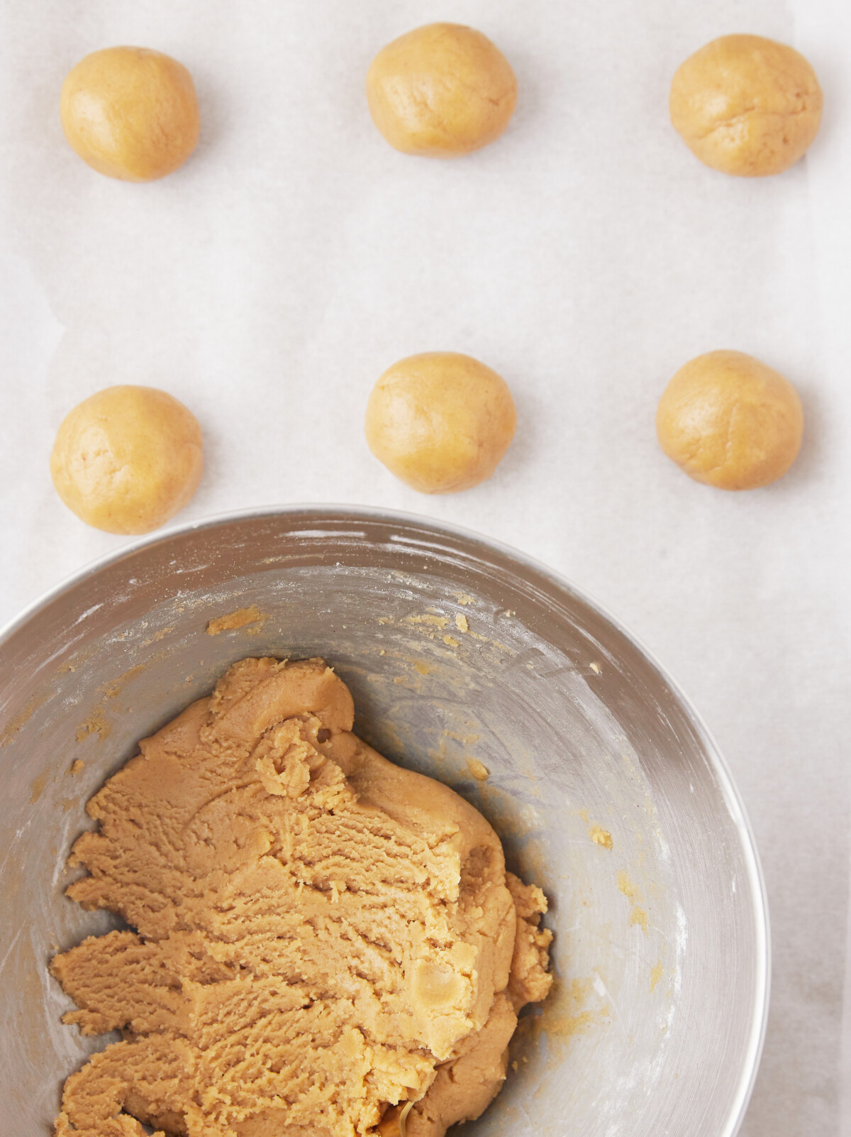 Peanut butter cookie balls.