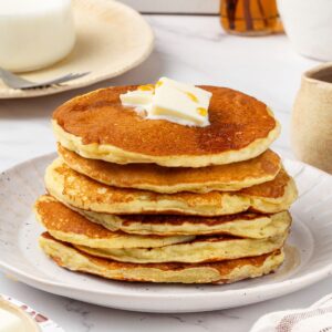 Offering a second clean square, this featured crop gives flexibility for the buttermilk pancake recipe.